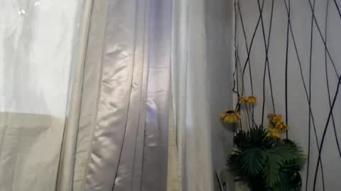 Snapshot of naughty_angelo chatting on June 2026 01:21:01 AM naughty_angelo online show from June 2026 01:21:01 AM