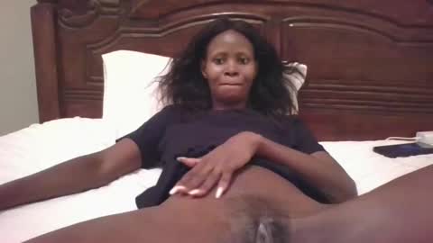 Snapshot of naughty_babe000 chatting on October 2025 03:35:01 AM alisha online show from October 2025 03:35:01 AM