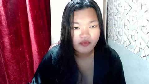 Snapshot of naughty_kate18 chatting on February 2026 01:12:02 PM KATE online show from February 2026 01:12:02 PM