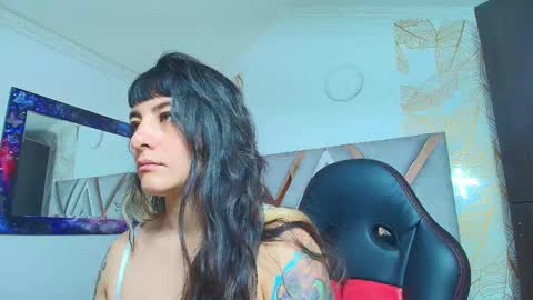 Kitten online show from February 2026 11:31:02 AM