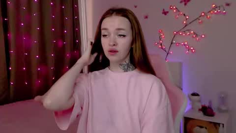 Snapshot of naughty_mablee chatting on September 2025 01:18:02 AM Mable online show from September 2025 01:18:02 AM
