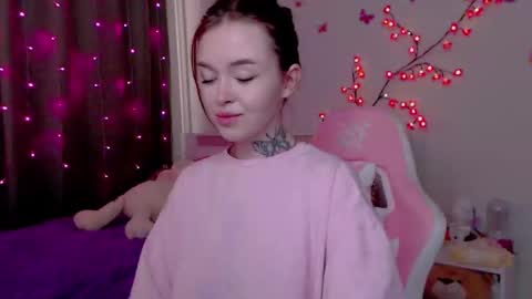 Snapshot of naughty_mablee chatting on September 2025 01:20:01 AM Mable online show from September 2025 01:20:01 AM