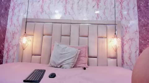 Melany  online show from February 2026 08:57:02 PM