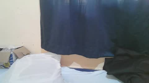 Snapshot of naughty_slender2 chatting on December 2025 01:07:01 PM jn online show from December 2025 01:07:01 PM