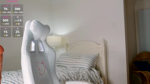 Snapshot of naughty_tilly chatting on January 2025 12:57:01 AM Tilly Mae online show from January 2025 12:57:01 AM