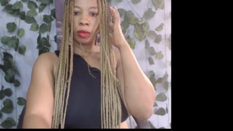 Snapshot of naughty_xxbunny chatting on February 2025 07:47:01 AM beauty online show from February 2025 07:47:01 AM