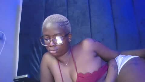 Snapshot of naughtychloee chatting on June 2026 11:58:01 AM naughtychloee online show from June 2026 11:58:01 AM
