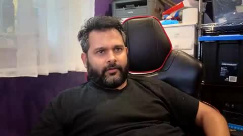 sakhtlaundaz online show from October 2025 09:16:02 PM