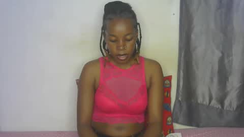 Snapshot of naughtyie chatting on November 2025 12:04:02 PM naughtyie online show from November 2025 12:04:02 PM