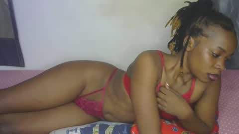 Snapshot of naughtyie chatting on November 2025 10:54:02 PM naughtyie online show from November 2025 10:54:02 PM