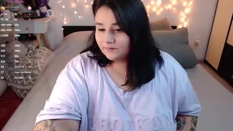 Chris online show from October 2025 04:46:02 AM