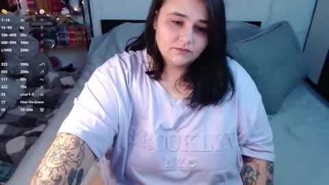 Chris online show from November 2025 06:16:02 AM