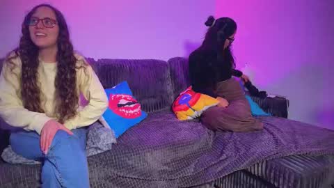 ANDREA STEPH  MIKE online show from November 2025 10:56:02 AM