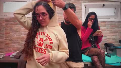 ANDREA STEPH  MIKE online show from November 2025 11:31:02 AM