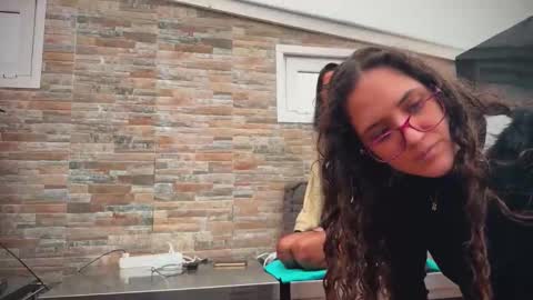 ANDREA STEPH  MIKE online show from December 2025 10:56:02 AM