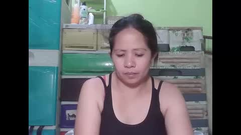 naughtymom26 online show from February 2026 02:33:01 AM