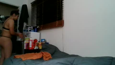 naughtynadia52 online show from April 2026 03:50:02 AM