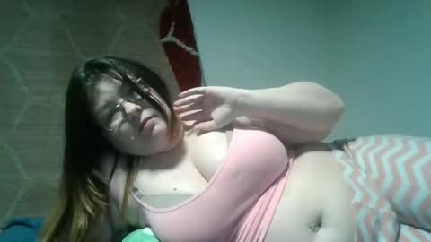 Snapshot of naughtynatalie1988x chatting on May 2026 11:21:01 PM Natalie online show from May 2026 11:21:01 PM