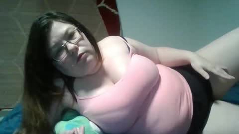 Snapshot of naughtynatalie1988x chatting on May 2026 12:07:02 AM Natalie online show from May 2026 12:07:02 AM