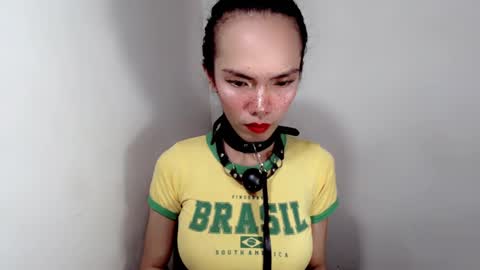 naughtypetiteangel online show from November 2025 08:58:02 AM