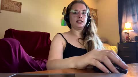 Snapshot of naughtyred25 chatting on October 2025 04:07:02 PM naughtyred23 online show from October 2025 04:07:02 PM