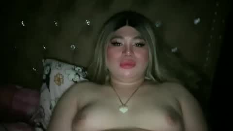 Rose Wilson online show from November 2025 04:17:02 PM