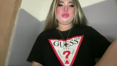 Rose Wilson online show from November 2025 03:12:02 PM