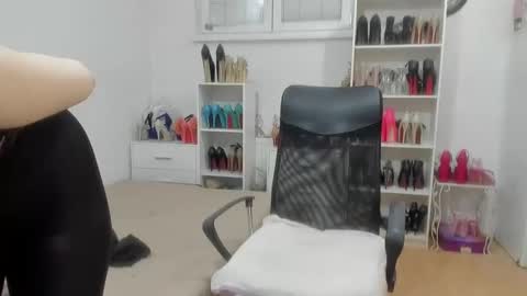 naughtysabine1 online show from April 2026 12:57:02 PM