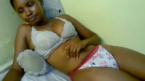 naughtyqueen online show from February 2026 12:09:02 AM