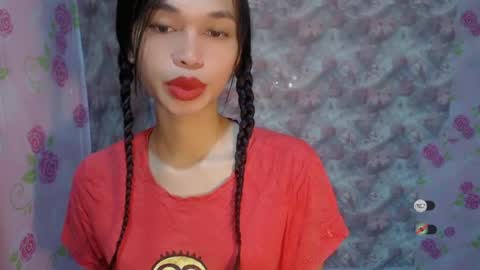Snapshot of naughtysunshinepinay chatting on July 2026 12:17:01 AM Celine online show from July 2026 12:17:01 AM
