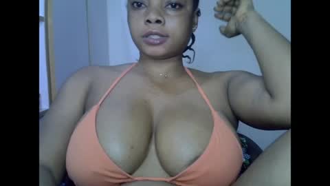 naughtyxcuntx online show from June 2026 03:44:01 PM