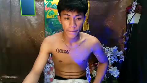 Snapshot of naugthyboyloy chatting on September 2025 04:01:01 AM Loy online show from September 2025 04:01:01 AM