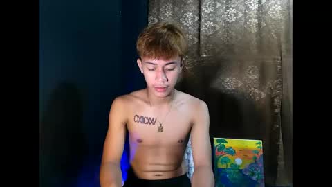 Snapshot of naugthyboyloy chatting on September 2025 03:17:02 PM Loy online show from September 2025 03:17:02 PM