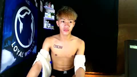 Snapshot of naugthyboyloy chatting on November 2025 02:46:01 PM Loy online show from November 2025 02:46:01 PM