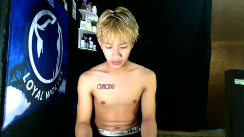 Snapshot of naugthyboyloy chatting on November 2025 03:55:02 PM Loy online show from November 2025 03:55:02 PM