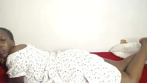 nawtylezi696 online show from October 2025 11:24:02 PM