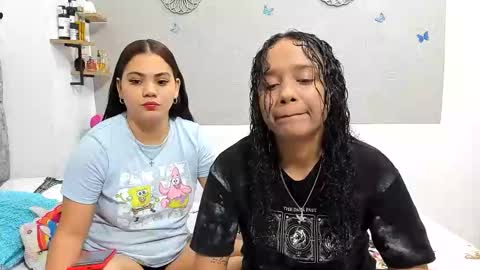 Snapshot of nay_and_aleja chatting on October 2025 03:18:01 AM nay_and_aleja online show from October 2025 03:18:01 AM
