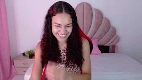 naya_fox1 online show from February 2026 09:46:02 PM
