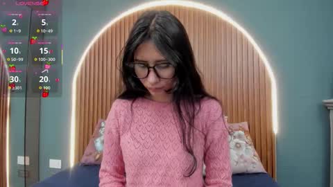 Naye  online show from November 2025 03:52:01 AM