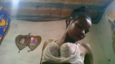 Snapshot of naylah313 chatting on February 2026 05:24:01 AM Nayla online show from February 2026 05:24:01 AM