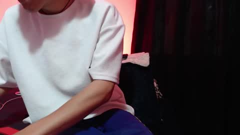 Im Nayton online show from November 2025 11:35:01 AM