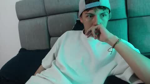 Im Nayton online show from February 2026 12:13:02 PM