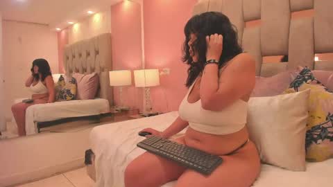 Nazariego online show from May 2026 09:54:02 PM