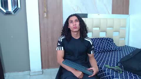 NAZPER online show from April 2026 05:49:01 PM