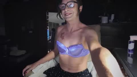 Snapshot of ndulgenetfun chatting on February 2026 09:32:02 AM Hi Im CJ online show from February 2026 09:32:02 AM