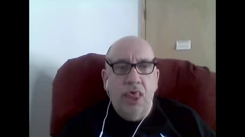 Snapshot of needlesslove chatting on October 2025 07:56:02 PM Tom online show from October 2025 07:56:02 PM