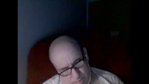 Snapshot of needlesslove chatting on November 2025 01:37:01 AM Tom online show from November 2025 01:37:01 AM