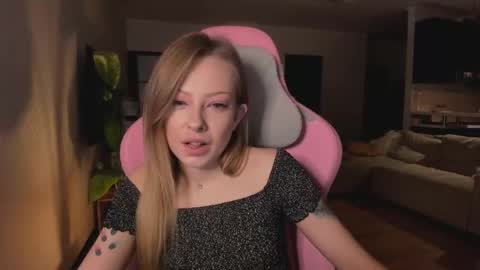 m a r i a online show from December 2024 03:20:01 AM