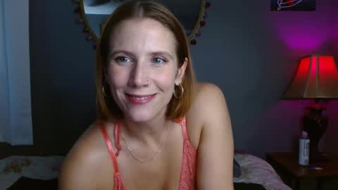 Snapshot of neemcream chatting on March 2025 11:05:02 PM JenniferJen online show from March 2025 11:05:02 PM