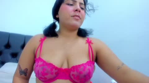 Snapshot of neferet_opal chatting on January 2025 11:46:01 PM neferet_opal online show from January 2025 11:46:01 PM